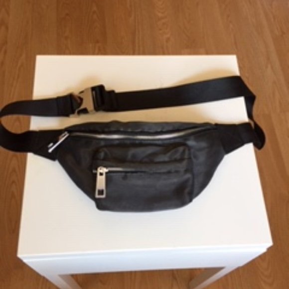 fanny pack zara
